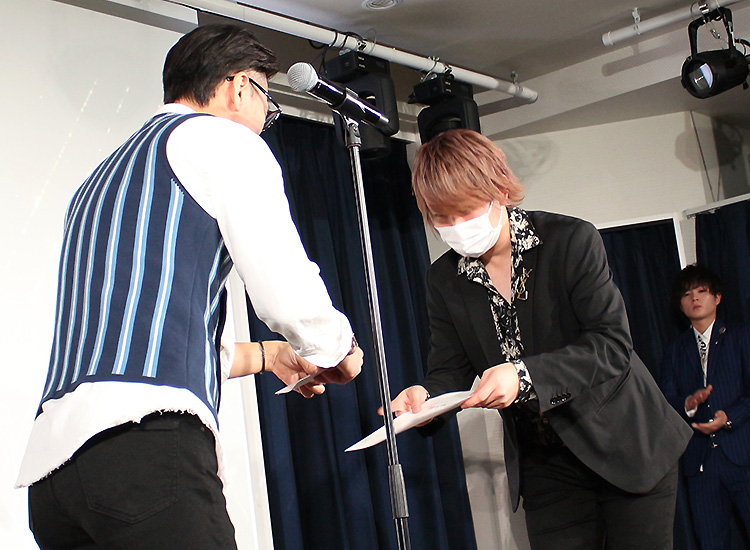 P'CE GROUP 1月度 表彰式