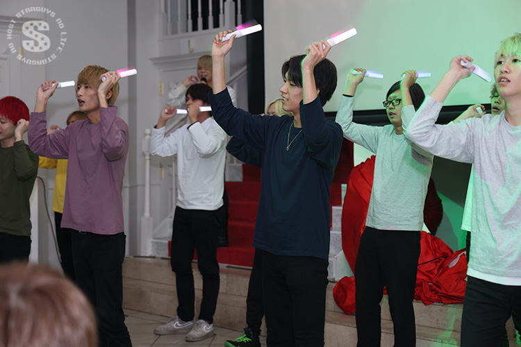 STARDAM GROUP シャンパンコール大会