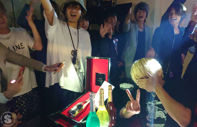 STNY × swallow 秋の合同営業