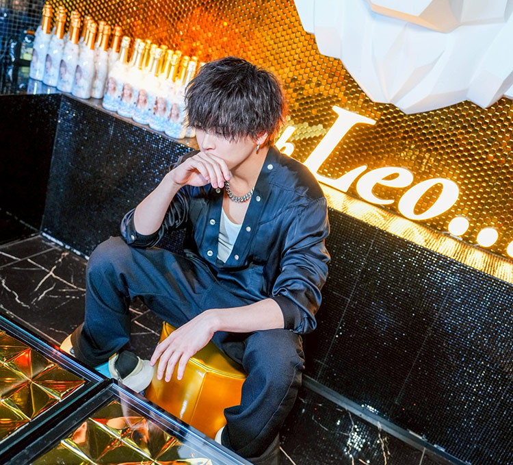 【Leo】アイドル→ホスト。逆境を楽しみ、常に挑戦を選ぶ瞭元さんが見ている景色とは