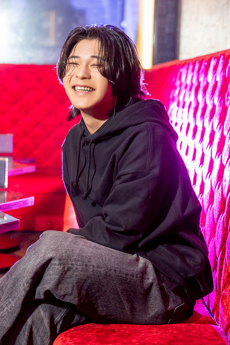 【AHEAD MINAMI】 夢咲 優真 存在意義を探して──養護施設出身ホストが選んだ場所