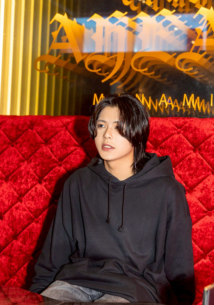 【AHEAD MINAMI】 夢咲 優真 存在意義を探して──養護施設出身ホストが選んだ場所