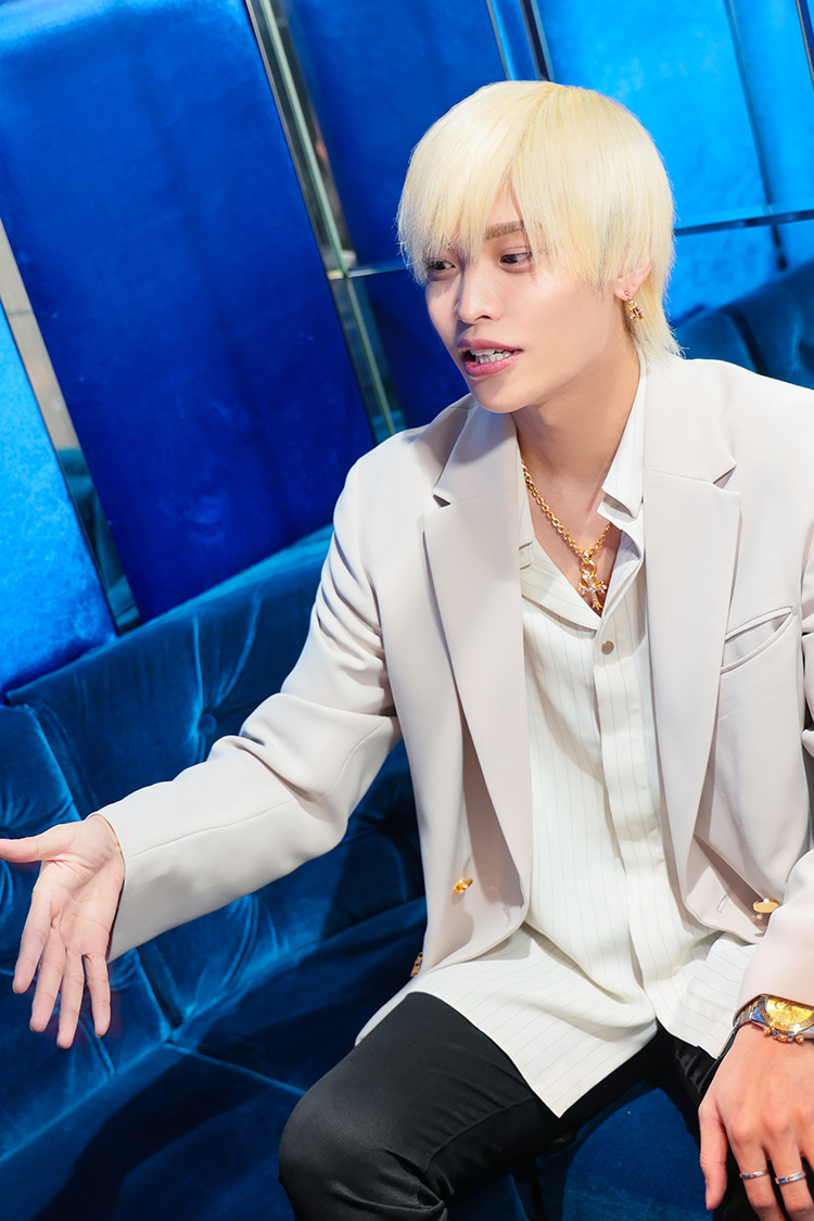 【XXX -faith-】神楽木 拓翔 ー 人を売る覚悟。営業マンが選んだホストの道