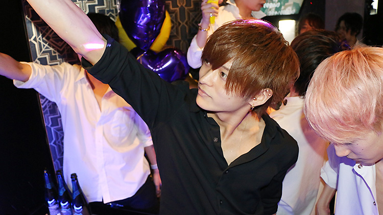 【Leo】今月発売のワイプラスに ｢平良 翔太 取締役会長｣ が登場!!!