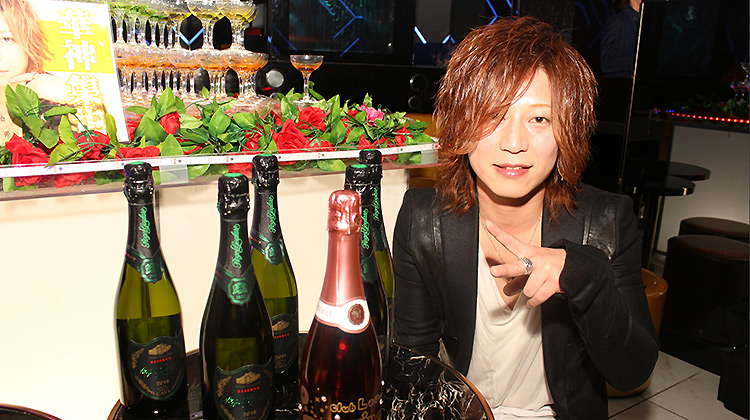 【Leo】今月発売のワイプラスに ｢平良 翔太 取締役会長｣ が登場!!!