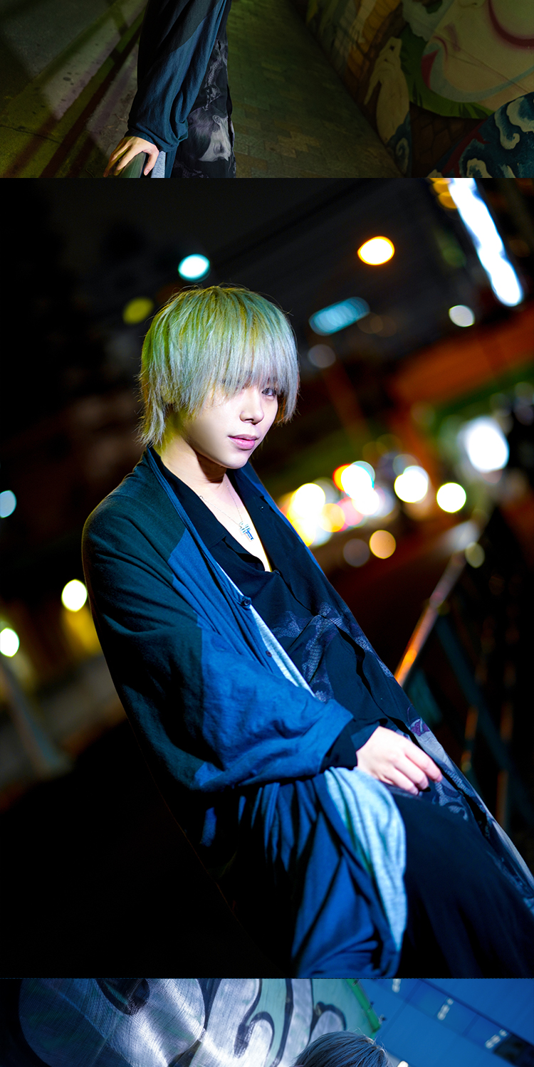 『ANARCHY』から京 薫がグラビアに登場!!