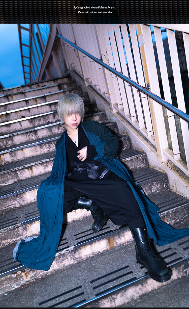 『ANARCHY』から京 薫がグラビアに登場!!