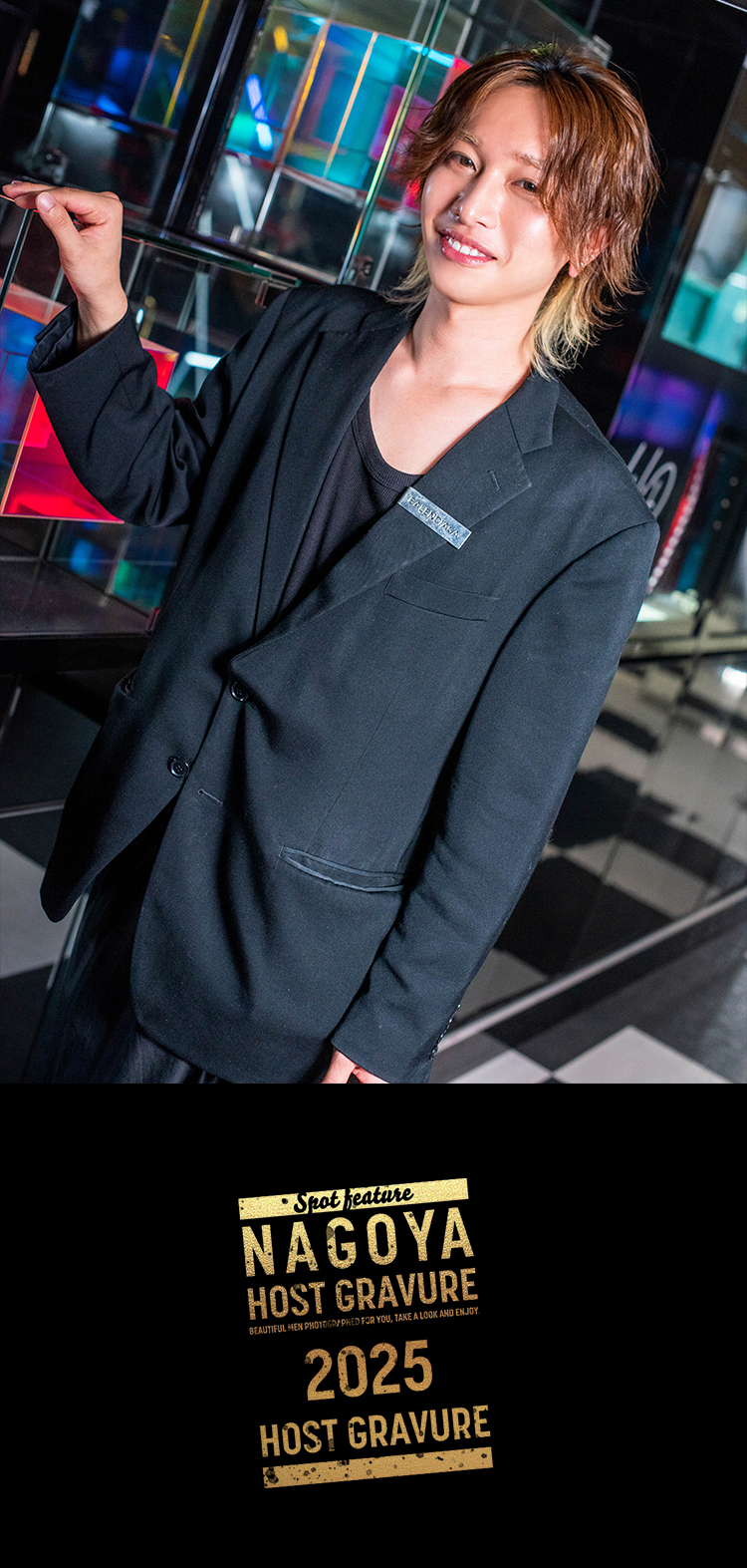 名古屋で話題急上昇中!!『ViViD COLOR』の個性派3人がグラビア登場！