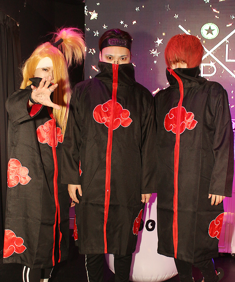 ビシッと決まった三忍衆!