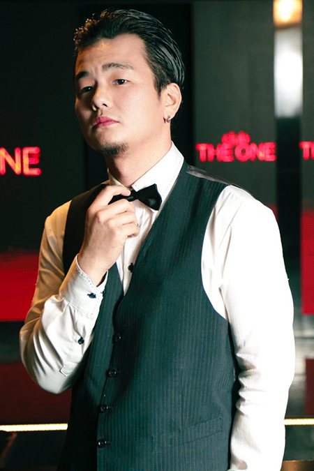 よしまさ THE ONE 大阪 ミナミ