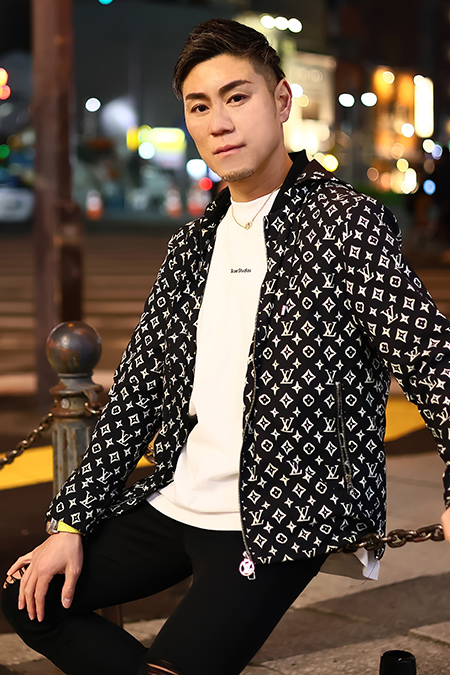 狼 REGOLITH -本店- 大阪 ミナミ