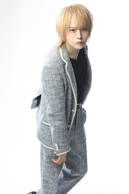 成宮 乃亜 AVALON 歌舞伎町