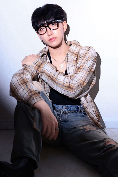 ジウ BACHELOR Circus 大阪 ミナミ