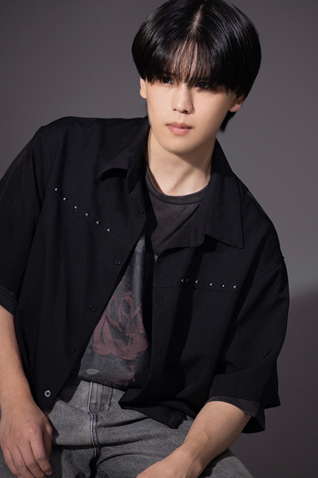 一 ユノン WORLD 歌舞伎町