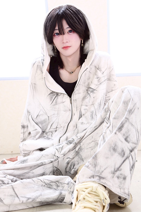 らい ATOM-Travis- 大阪 ミナミ