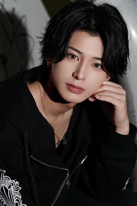 シオン THE ONE 大阪 ミナミ