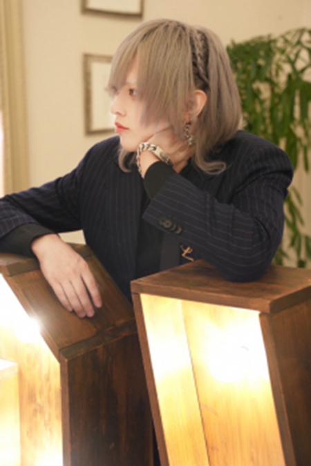 ねる AVALON 歌舞伎町