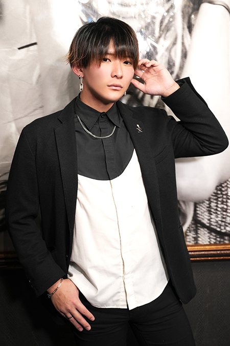 渡邉 摩萌峡 CROWN GROUP 広島／流川・福山