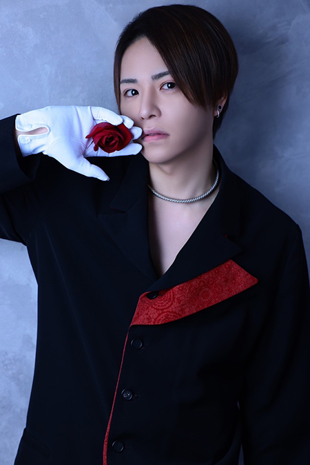 凹凸卍 GENTLY GREED 大阪 ミナミ