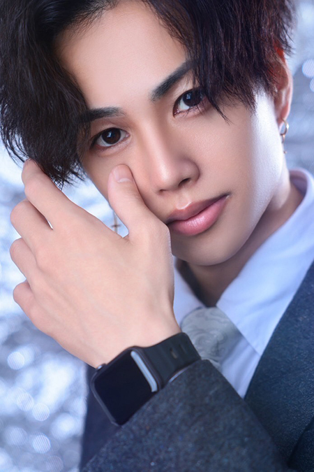 秋 W 大阪 ミナミ