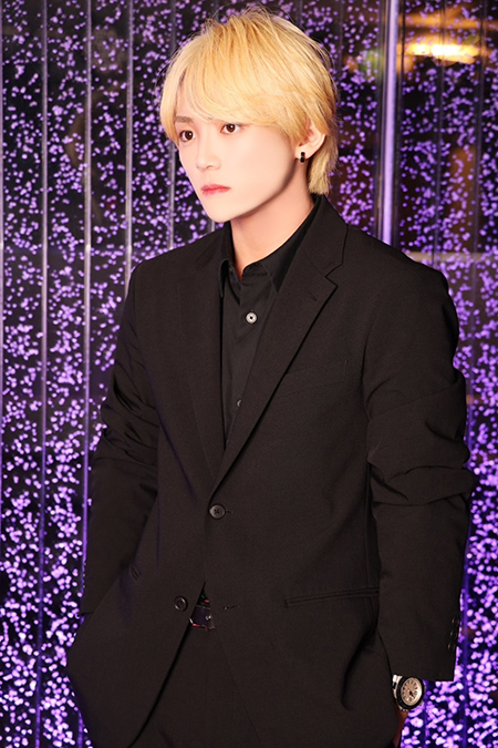 ゆう THE CLUB OSAKA 大阪 ミナミ