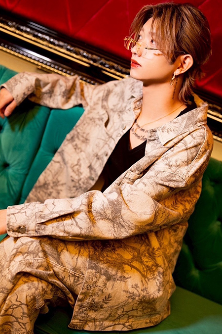 佐野 万次郎 ACQUA 大阪 ミナミ