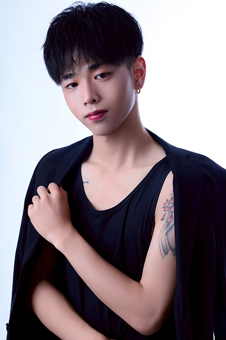 悠里 PYRAMID 大阪 ミナミ