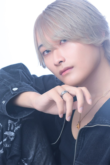 隼 WORLD 大阪本店 大阪 ミナミ