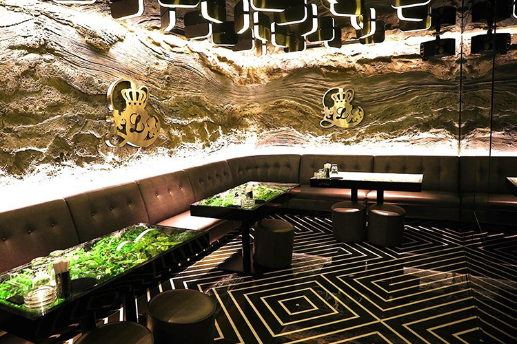 歌舞伎町ホストクラブ Leo レオ