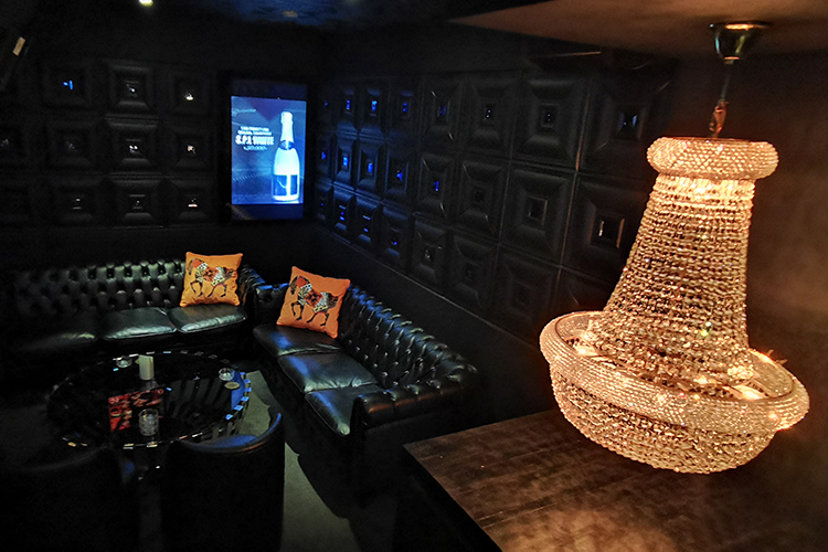 大阪 ミナミ ホストクラブ DEARS大阪 ディアーズオオサカ