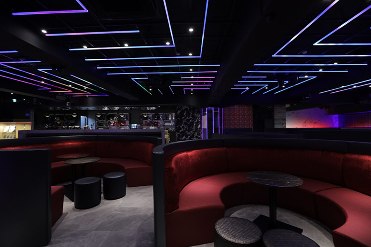 大阪 ミナミ ホストクラブ ATOM-ROYAL- アトム ロイヤル