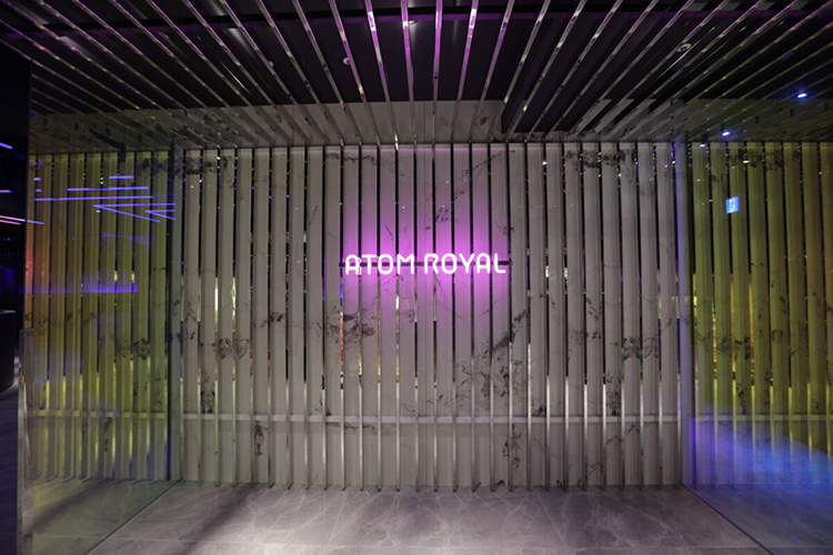 大阪 ミナミ ホストクラブ ATOM-ROYAL- アトム ロイヤル