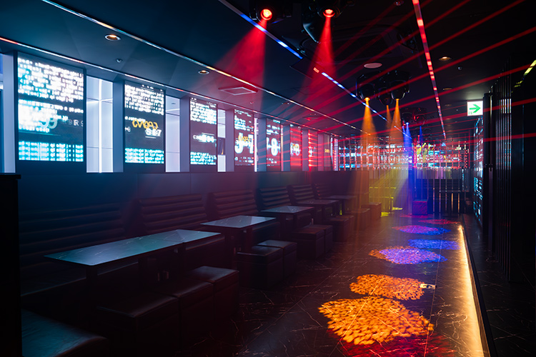 大阪 ミナミ CHRONO クロノ