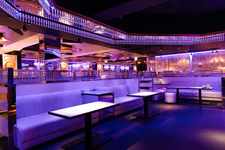 大阪 ミナミ A-TOP ア トップ