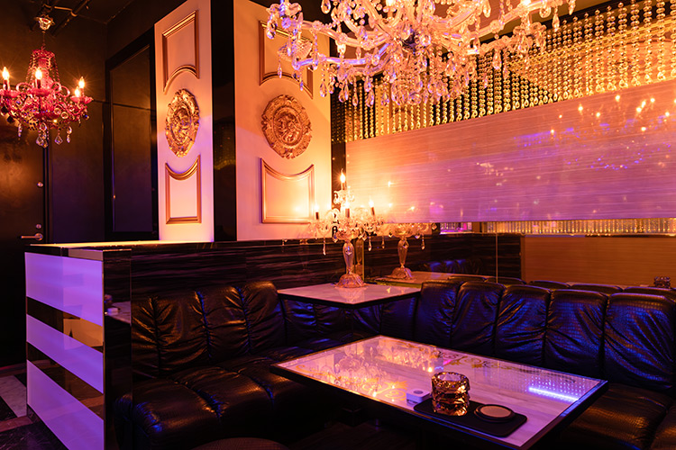 大阪 ミナミ A-TOP ア トップ