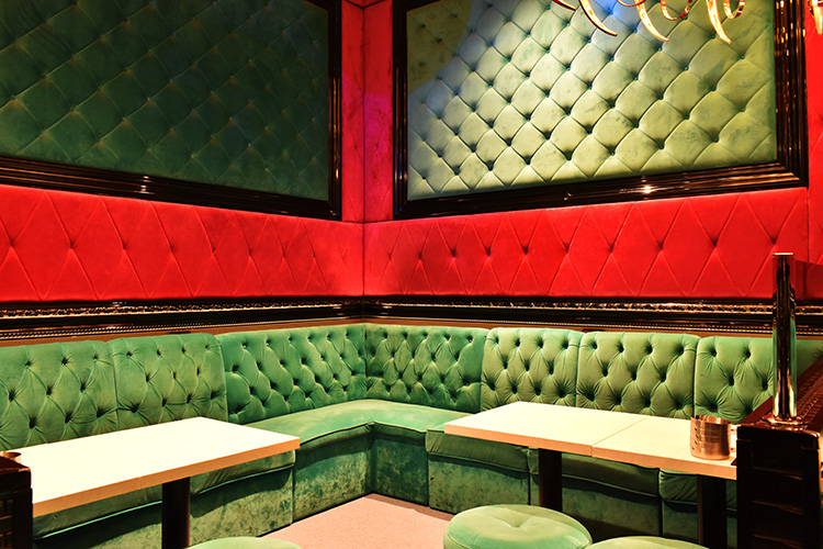 大阪 ミナミ ACQUA アクア