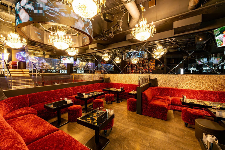 歌舞伎町 No9 by ACQUA ナンバーナイン アクア