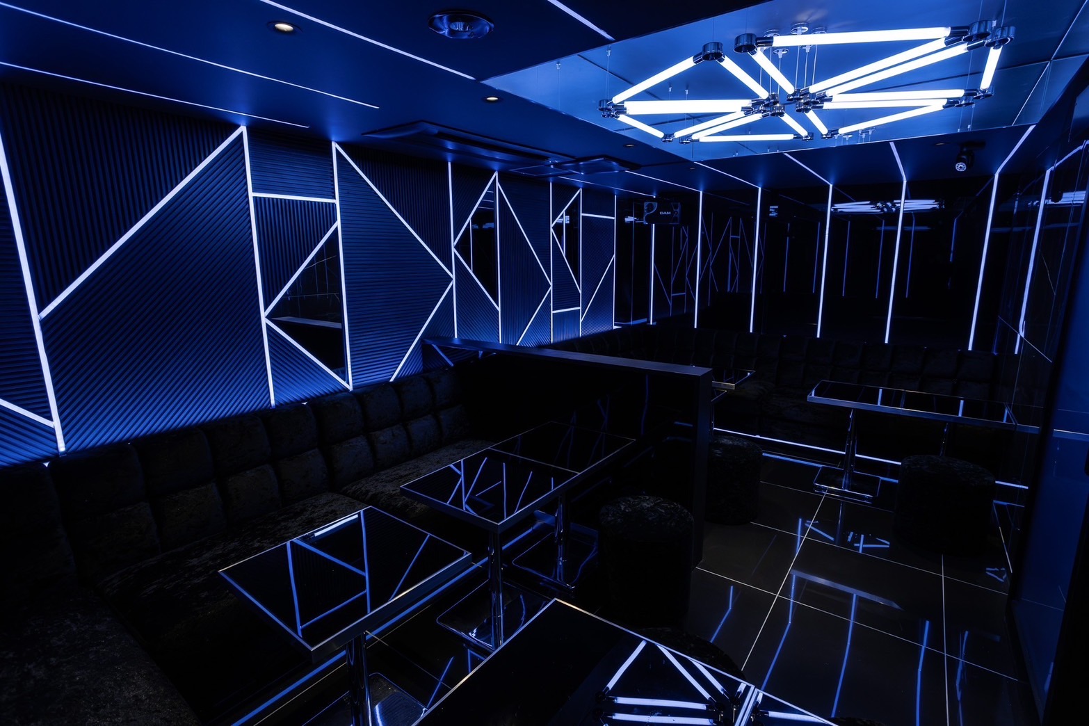 歌舞伎町 Glow グロー