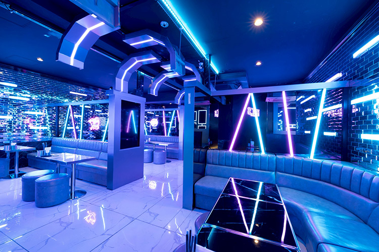 歌舞伎町 BTS -HONTEN- ビーティーエス ホンテン